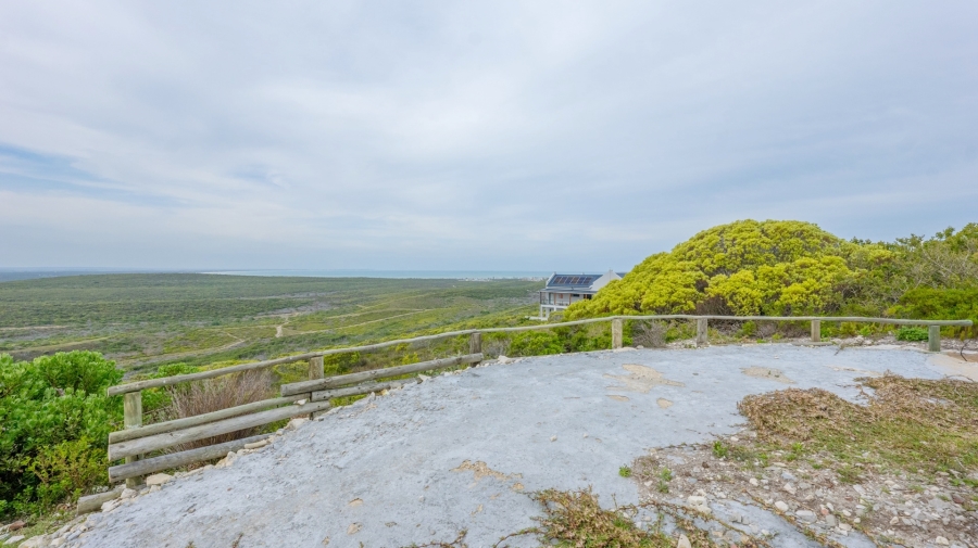 To Let 1 Bedroom Property for Rent in Agulhas Western Cape